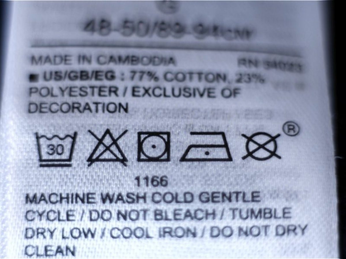significan los símbolos de lavado de las etiquetas de la ropa